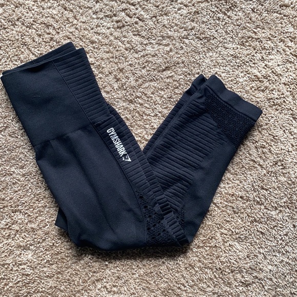 Gymshark Energy Seamless Black XS Cropped Leggings - Picture 5 of 5